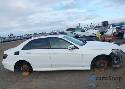 2014 Mercedes-Benz E 350 из США, поврежденный, VIN WDDHF5KB0EA798455